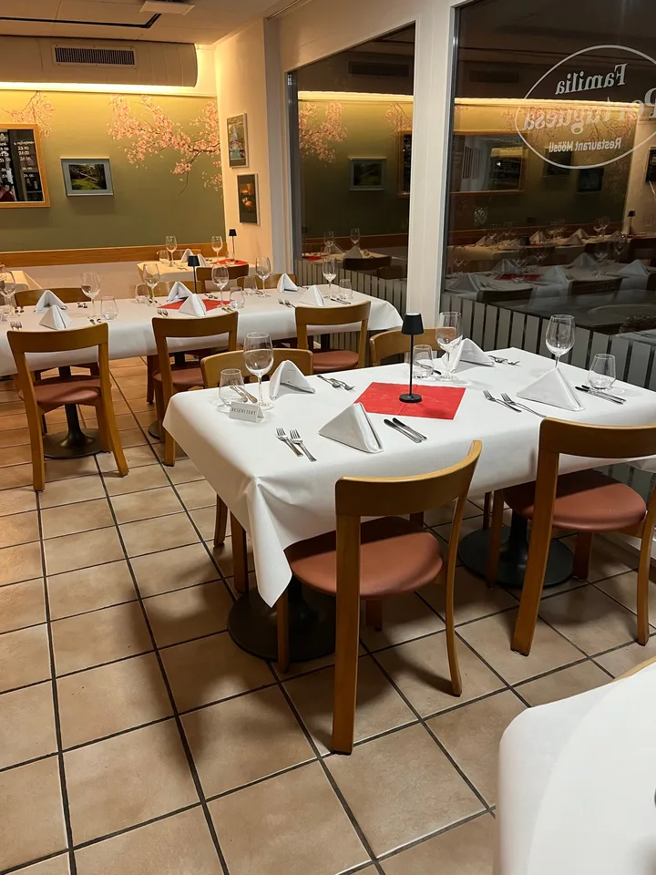 Ristorante attraente con 120 m² in una posizione tranquilla a Herrenschwanden
