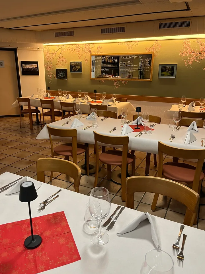 Attraktives Restaurant mit 120 m² in ruhiger Lage von Herrenschwanden