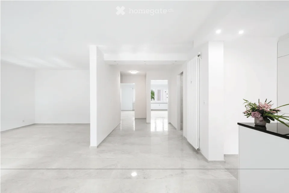 Appartamento luminoso 3.5 locali con balcone a Gossau ZH – disponibile immediatamente!