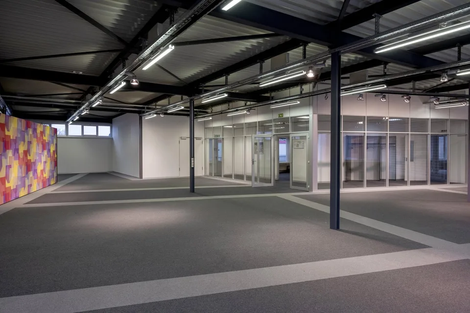 Showroom mit Büroflächen am Bahnhof Koblenz – Foto 6 von 8