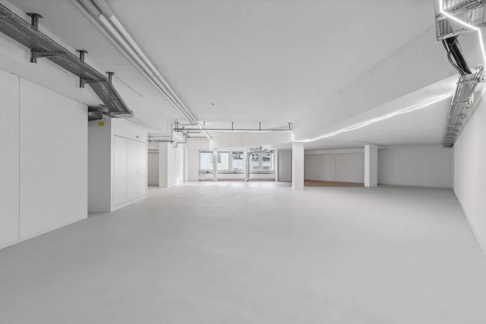 Espace commercial attractif pour bureau, production ou stockage – photo 6 sur 10