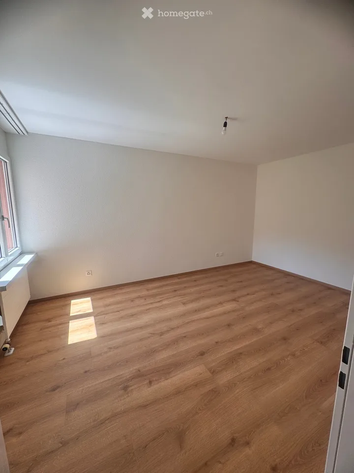 Appartement lumineux de 3,5 pièces à louer à Breganzona