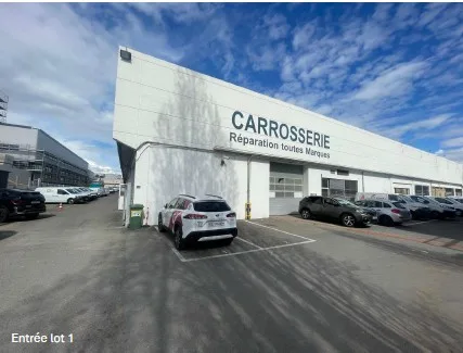 Surface industrielle à louer - Meyrin - Dès 600 m2 - Rez-de-chaussée