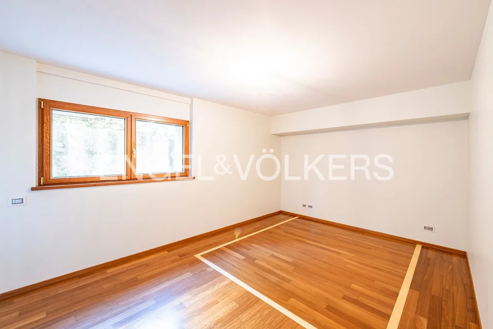 Lakefront apartments in Lugano - Unit 11 – photo 8 of 13