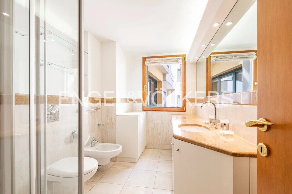Lakefront apartments in Lugano - Unit 11 – photo 9 of 13