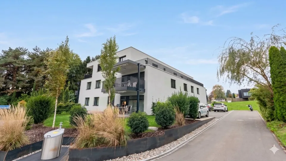 GEMÜTLICHE UND GROSSZÜGIGE 3.5 ZIMMER-WOHNUNG IN REBSTEIN