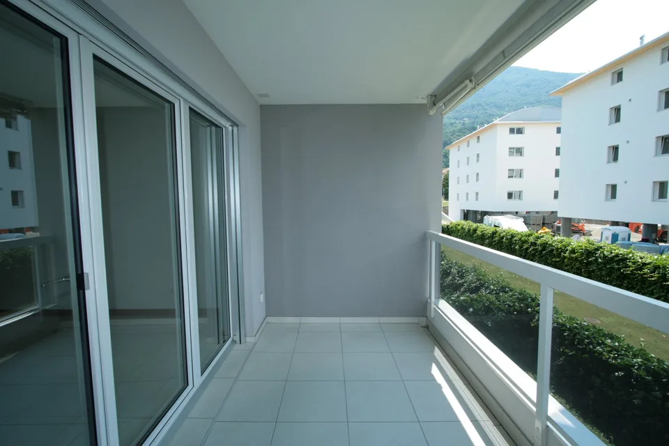 CADENAZZO, funktionale 2.5 Zimmer in strategischer Lage