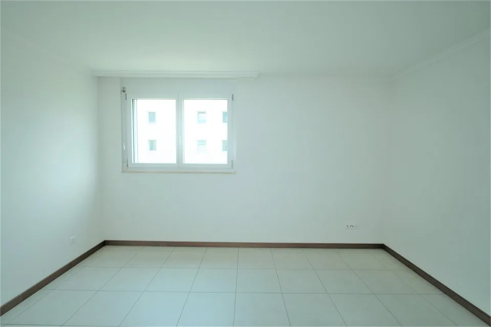CADENAZZO, funktionale 2.5 Zimmer in strategischer Lage – Foto 7 von 7