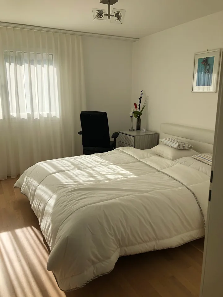 Vivere come in un hotel - Appartamento arredato di 3,5 locali nel Service-Wohnpark Freihofmatte
