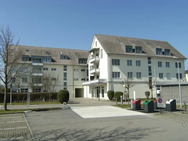 Wir haben Platz für Ihr Fahrzeug!