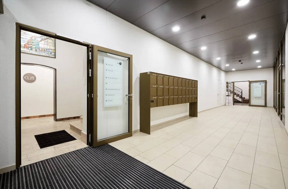 Büro oder Praxisraum zwischen Bankverein und Aeschenplatz – Foto 9 von 9