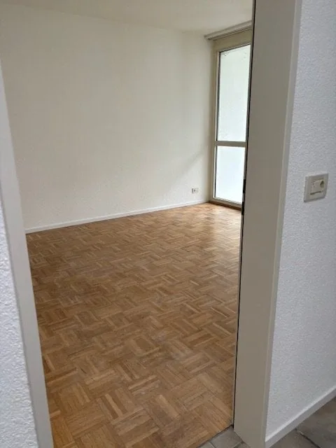 Semi-detached house for rent
