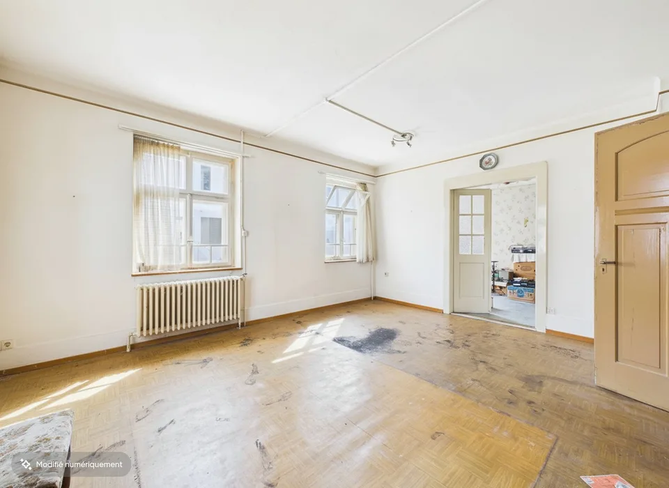 Einfamilienhaus zur Renovierung in der Nähe aller Annehmlichkeiten