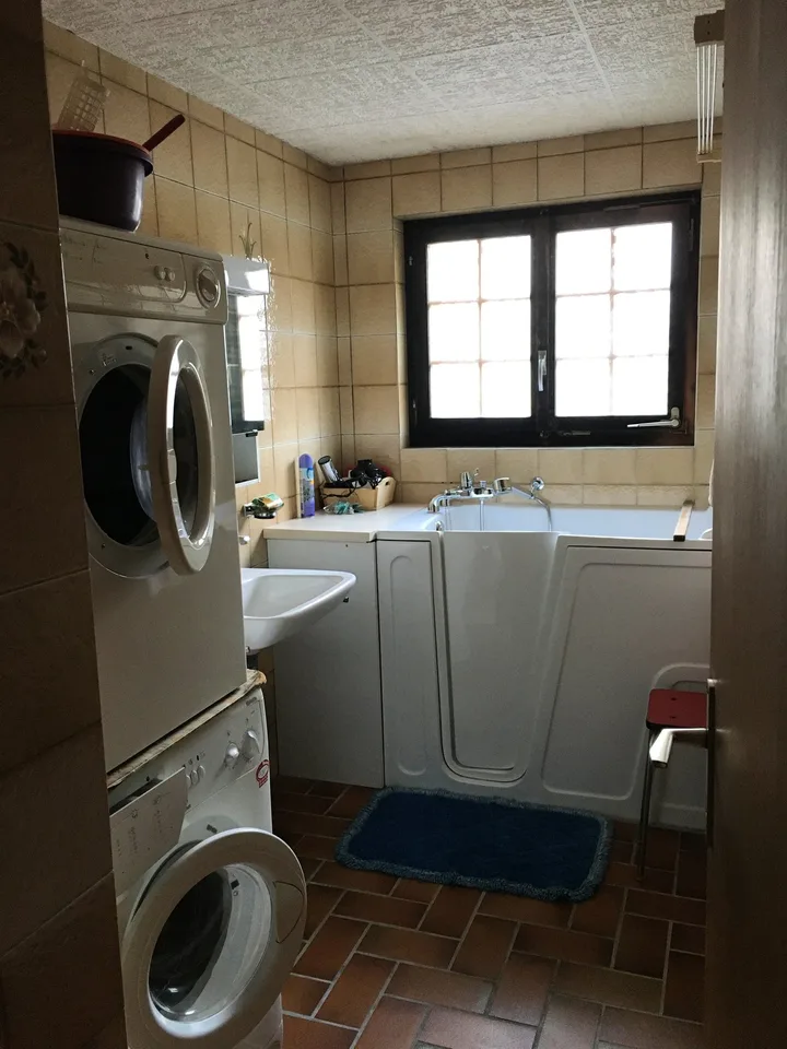Maison de village à rénover avec deux granges, *SMJ Habitat* – photo 7 sur 12