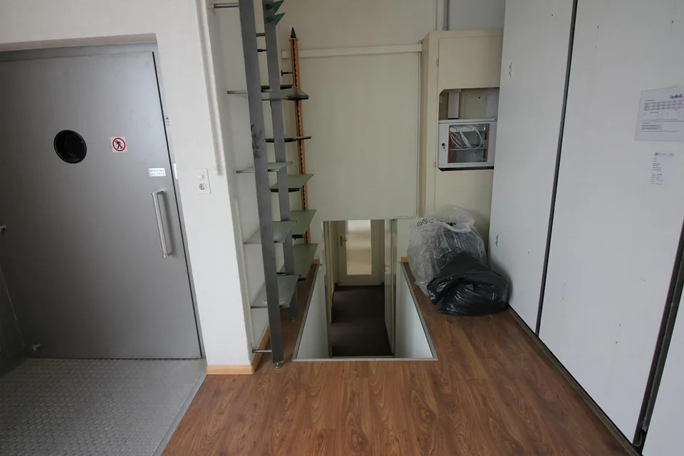 Freistehende Gewerbeliegenschaft im Industriegebiet und Baurecht – Foto 11 von 17