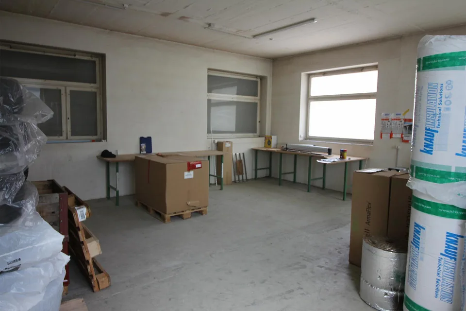 Freistehende Gewerbeliegenschaft im Industriegebiet und Baurecht – Foto 15 von 17