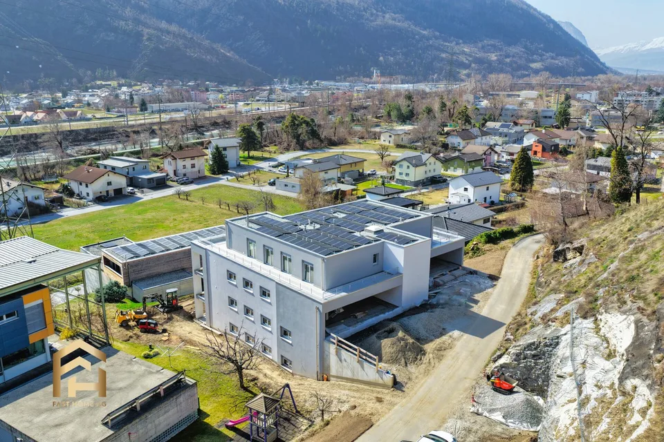 Letzte Gelegenheit: Attraktive 4.5 ZWG im EG mit Abendsonne