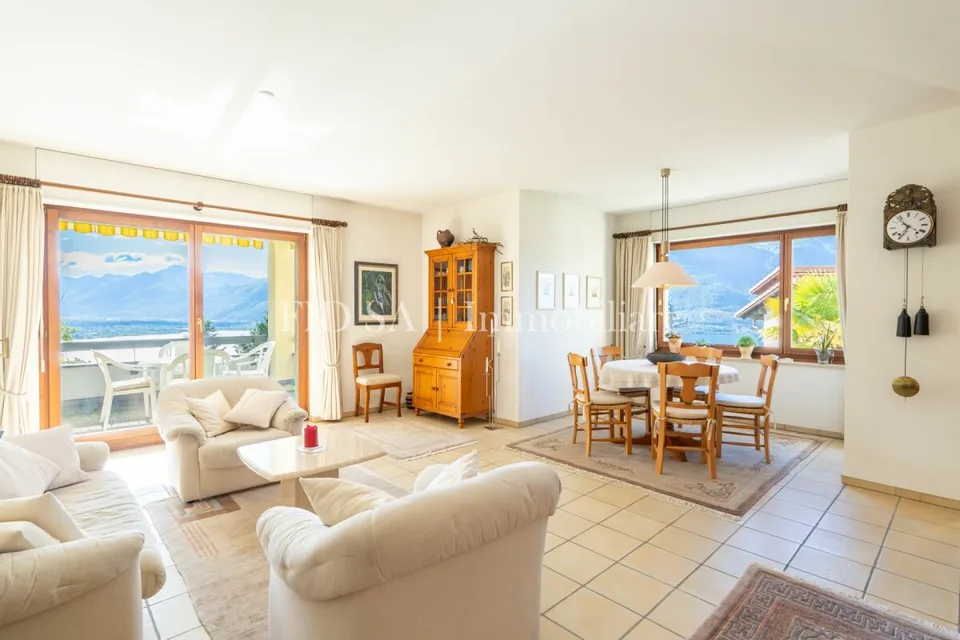 LOCARNO MONTI - Appartement avec vue imprenable sur le lac Majeur