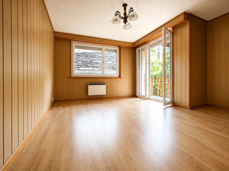 Geräumige 4.5-Zimmer-Wohnung mit großem Potenzial für Erweiterung