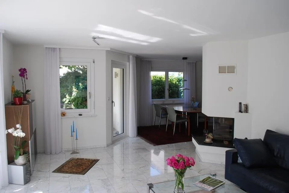 Charming single-family home in a quiet location in Bottighofen – photo 9 of 12