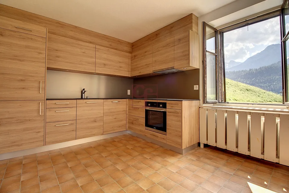 Immeuble mixte en PPE au coeur du village