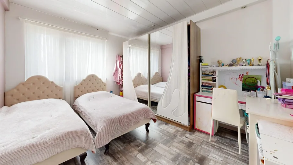 Appartamento luminoso e spazioso di 4 locali – 84 m² – Disponibile immediatamente – foto 6 di 9