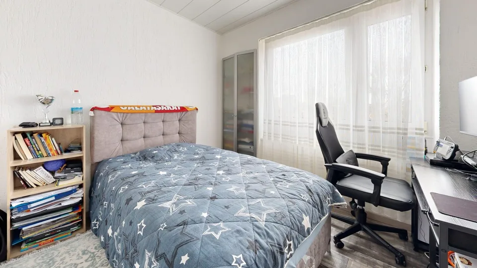 Appartamento luminoso e spazioso di 4 locali – 84 m² – Disponibile immediatamente – foto 7 di 9