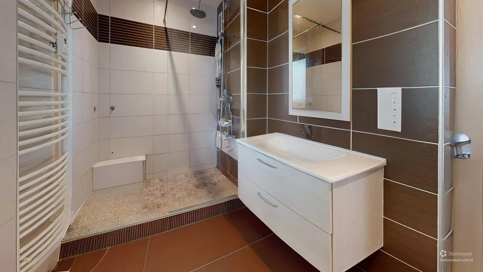 Appartamento luminoso e spazioso di 4 locali – 84 m² – Disponibile immediatamente – foto 9 di 9