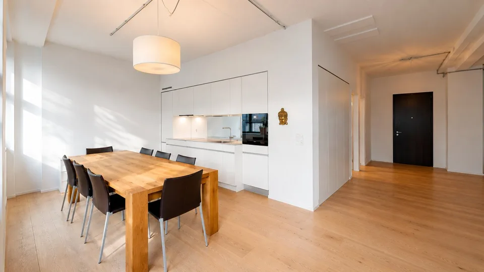Loft design de 2,5 pièces | 104 m² | Au calme sur cour intérieure | Zürich-Altstetten