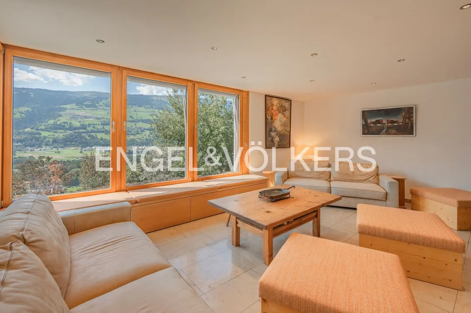 Elegantes Anwesen mit Panoramablick & Privacy