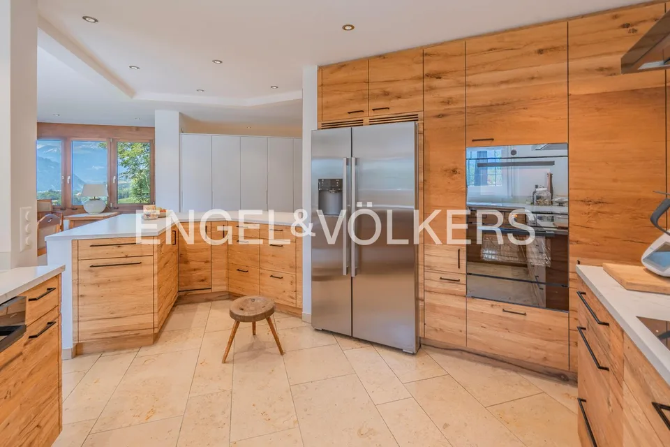 Elegantes Anwesen mit Panoramablick & Privacy