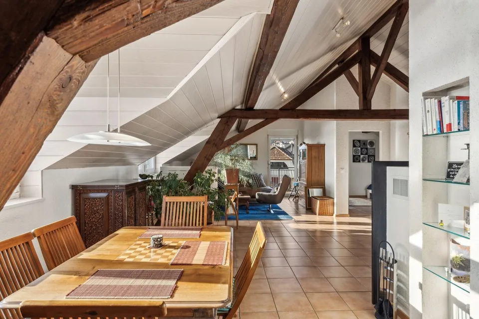 Charme et cachet pour ce joli appartement. A visiter !