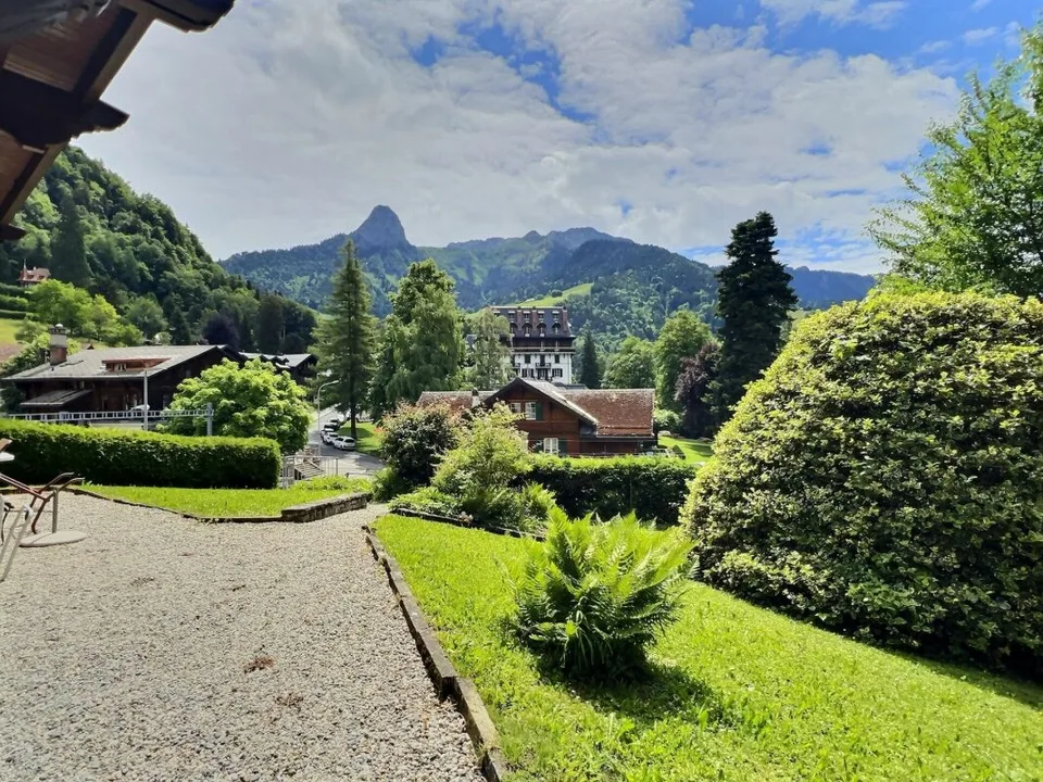 RESERVE - Chalet mit großem Potenzial, Les Avants