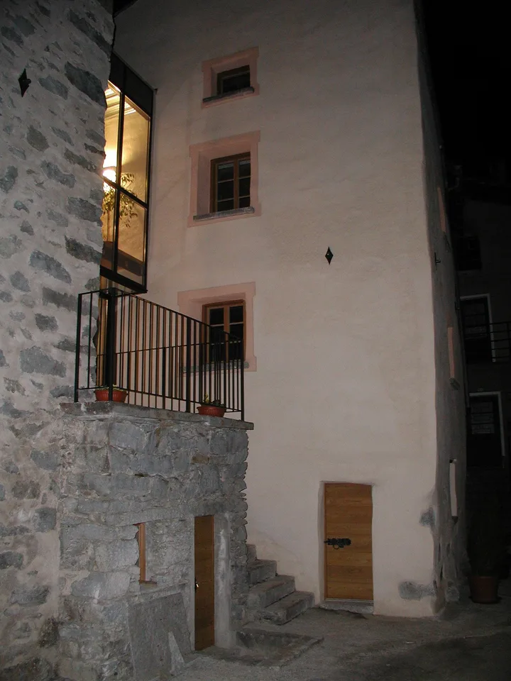 Gioiello affascinante: Casa unica di 5,5 locali a Puschlav