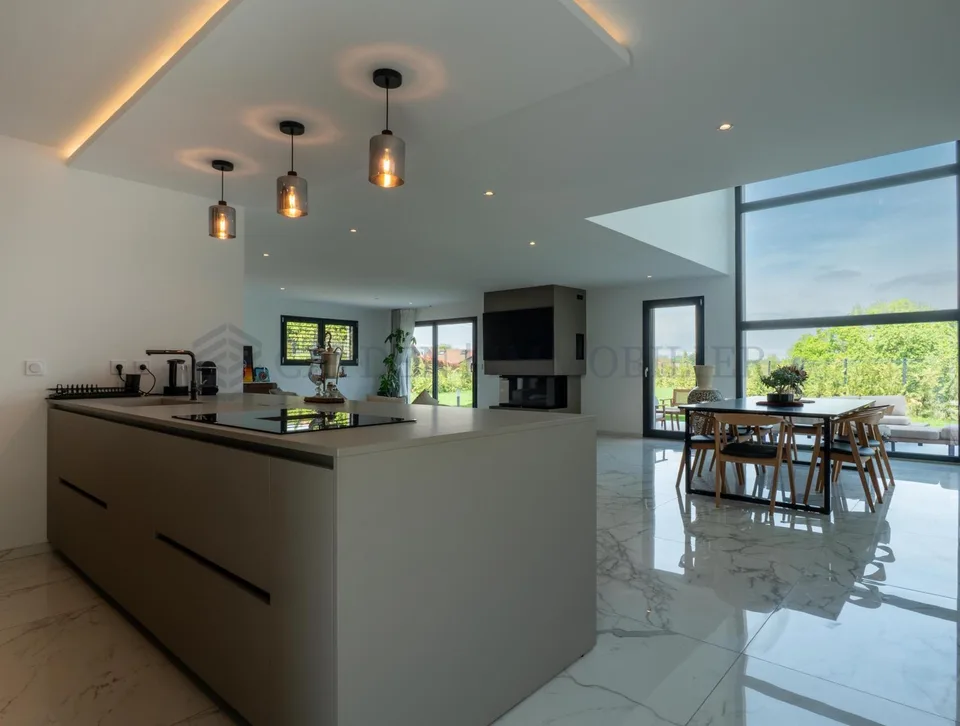 Schöne individuelle Villa mit 4 Zimmern
