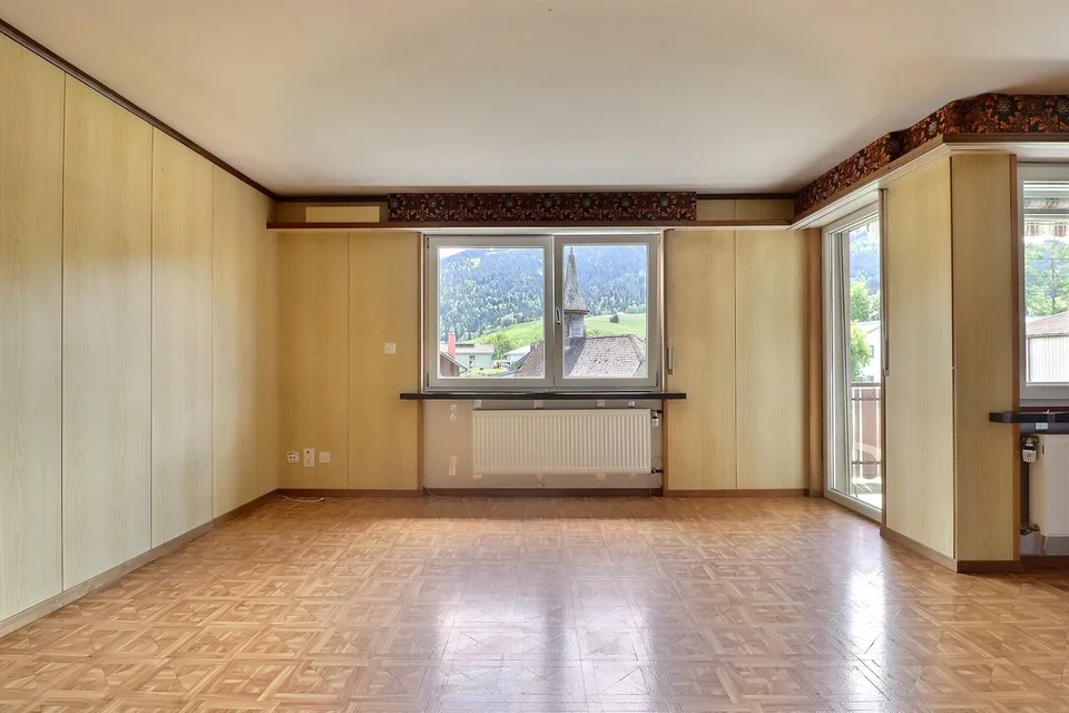 Charmante 4.5-Zimmer-Wohnung mit Balkon und Garage