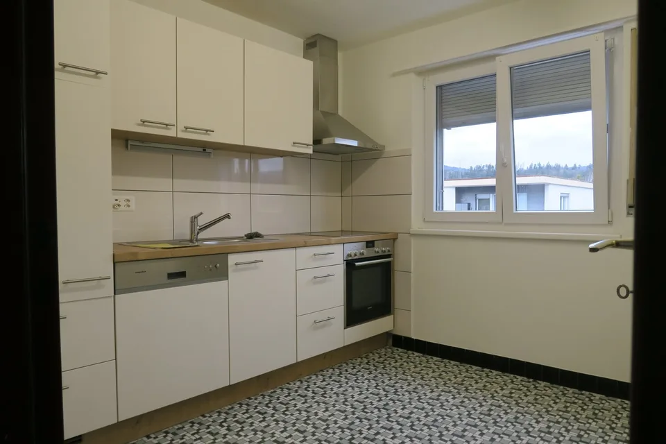 Insieme di due edifici residenziali con 16 appartamenti a Bassecourt