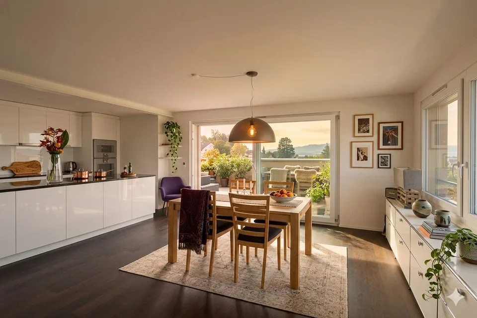 °°Beautiful Attic Apartment in Exclusive Location! °°