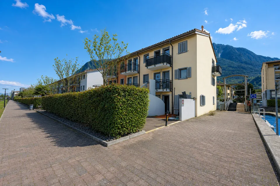 TripLEX-Villa am Ufer des Genfersees in der Marina du Bouveret