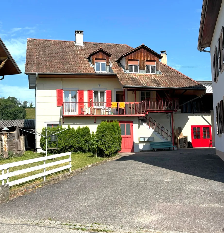 Proprietà con diversi appartamenti e un laboratorio artigianale a Porrentruy – foto 14 di 15