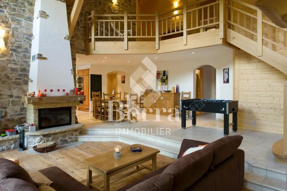 Chalet de haut standing en montagne !
