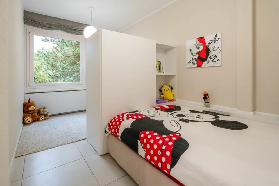 Splendid apartment with pool – photo 11 of 13