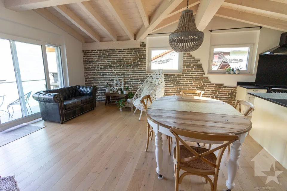 Magnifique attique en duplex de 4,5 pces d'une surface de 118m2 hab – Foto 8 von 13