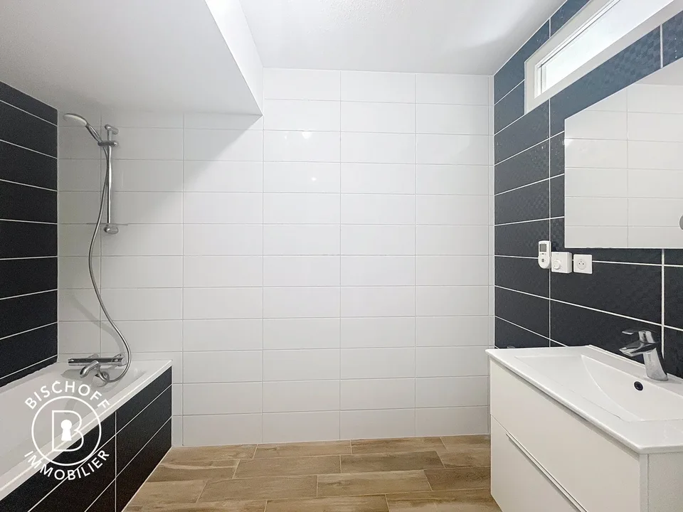 Appartement 3 pièces moderne avec balcon à Saint-Louis – photo 10 sur 15