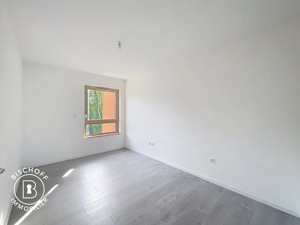 Appartement 3 pièces moderne avec balcon à Saint-Louis – photo 7 sur 15