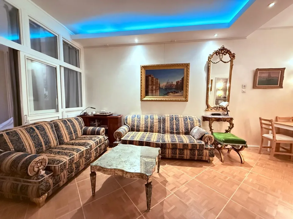Appartement de Charme au Coeur de la Vieille Ville de Genève - Vente en SI
