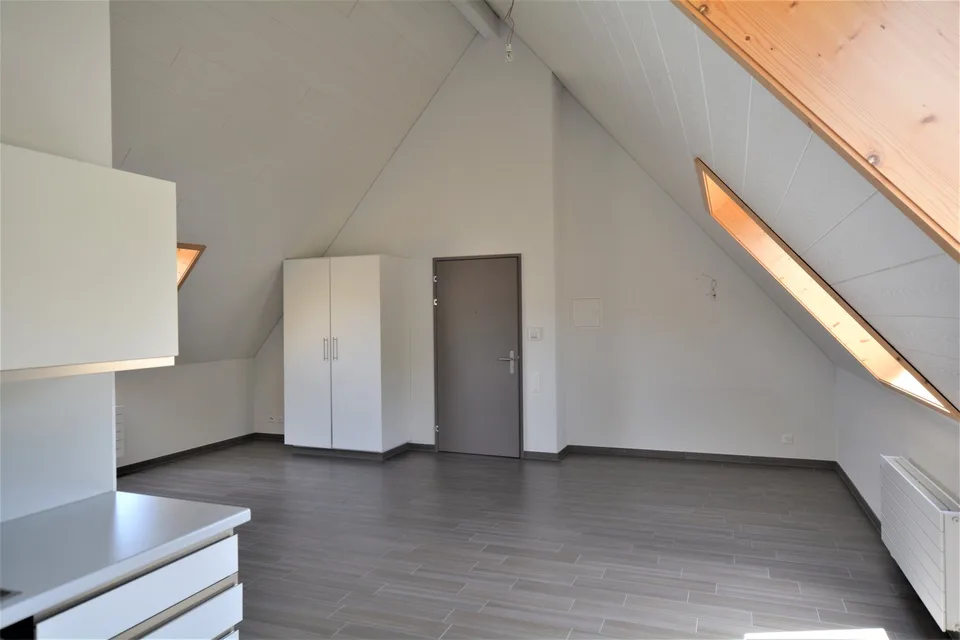 Wohngebäude mit 13 angepassten Wohnungen – Foto 23 von 27