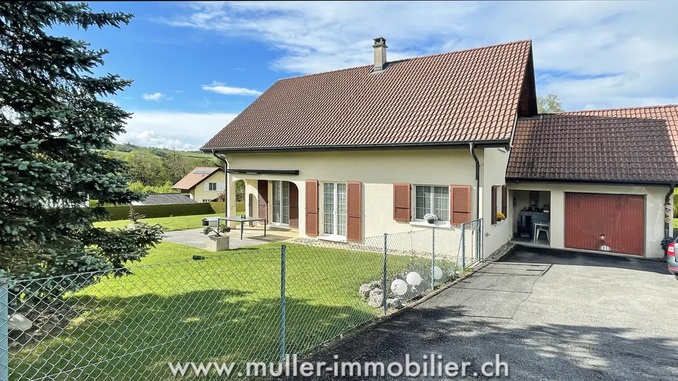 Superbe villa en viager occupé sans rente, à Châtillens
