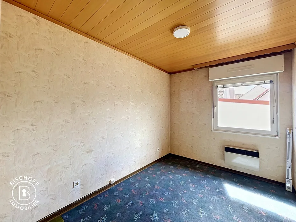 Charmantes Haus, das renovierungsbedürftig ist – sofort verfügbar – foto 14 di 30