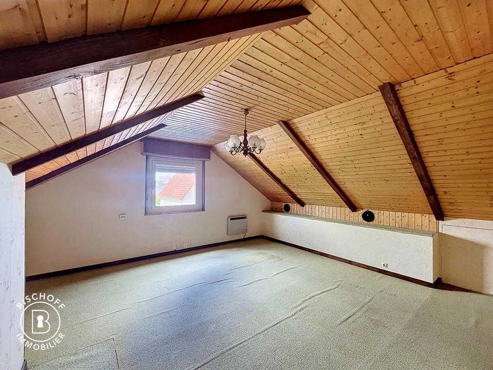 Charmantes Haus, das renovierungsbedürftig ist – sofort verfügbar – foto 24 di 30
